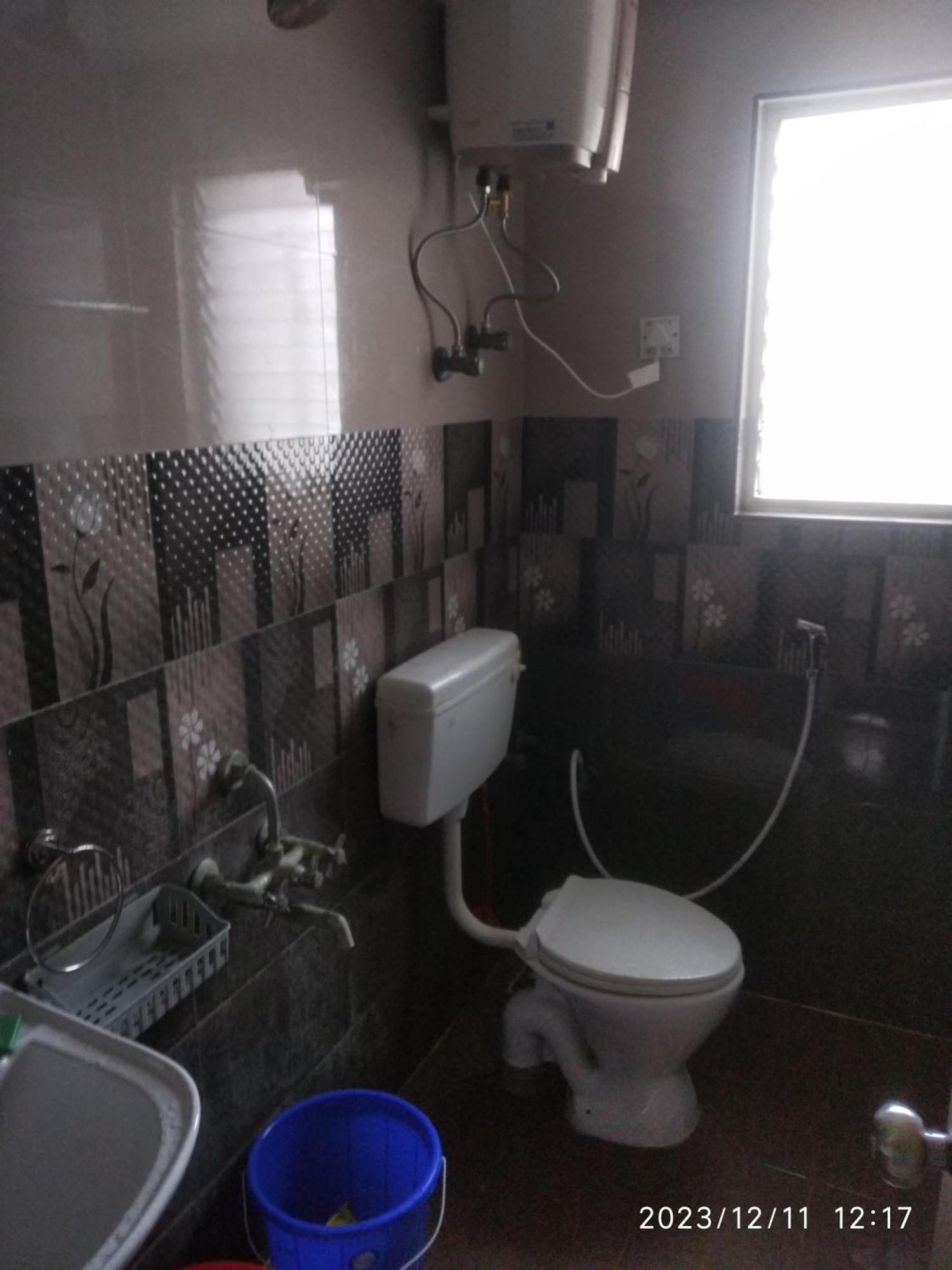 Royale Seaward Service Apartments Csennai Kültér fotó