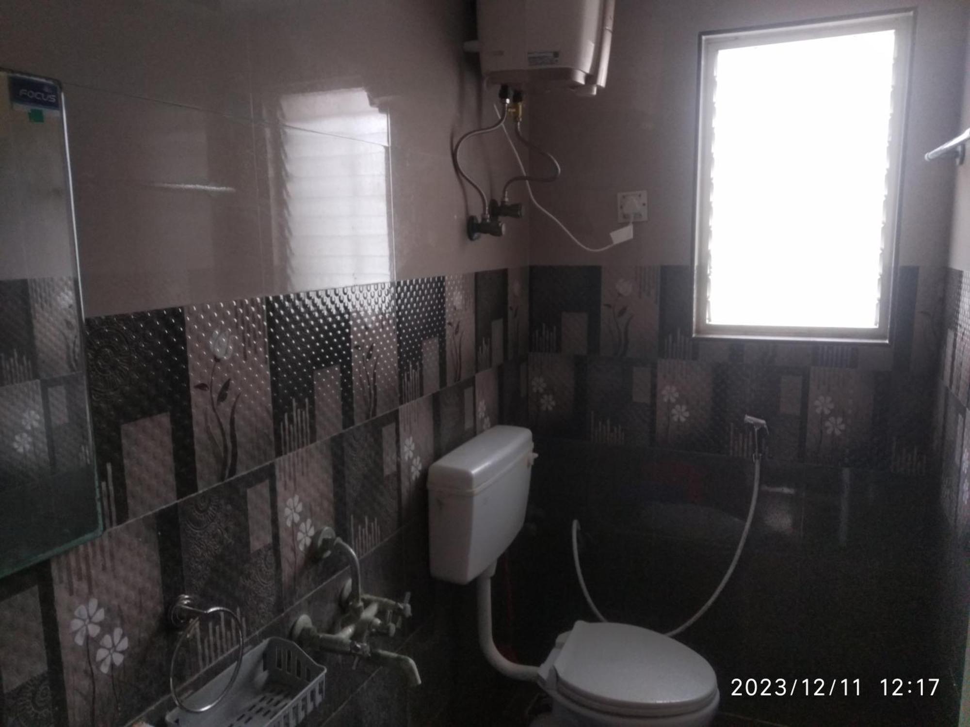 Royale Seaward Service Apartments Csennai Kültér fotó