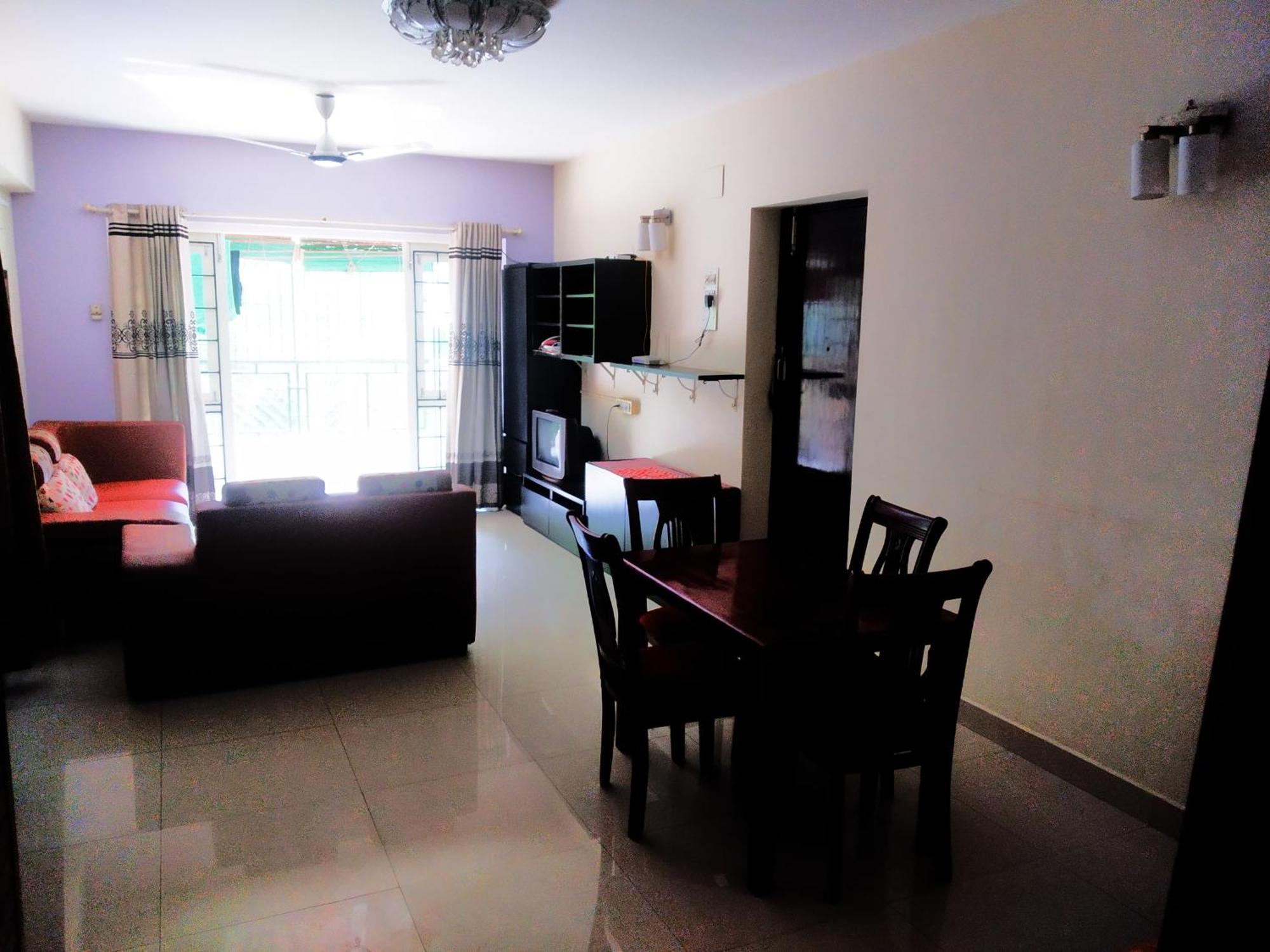Royale Seaward Service Apartments Csennai Kültér fotó