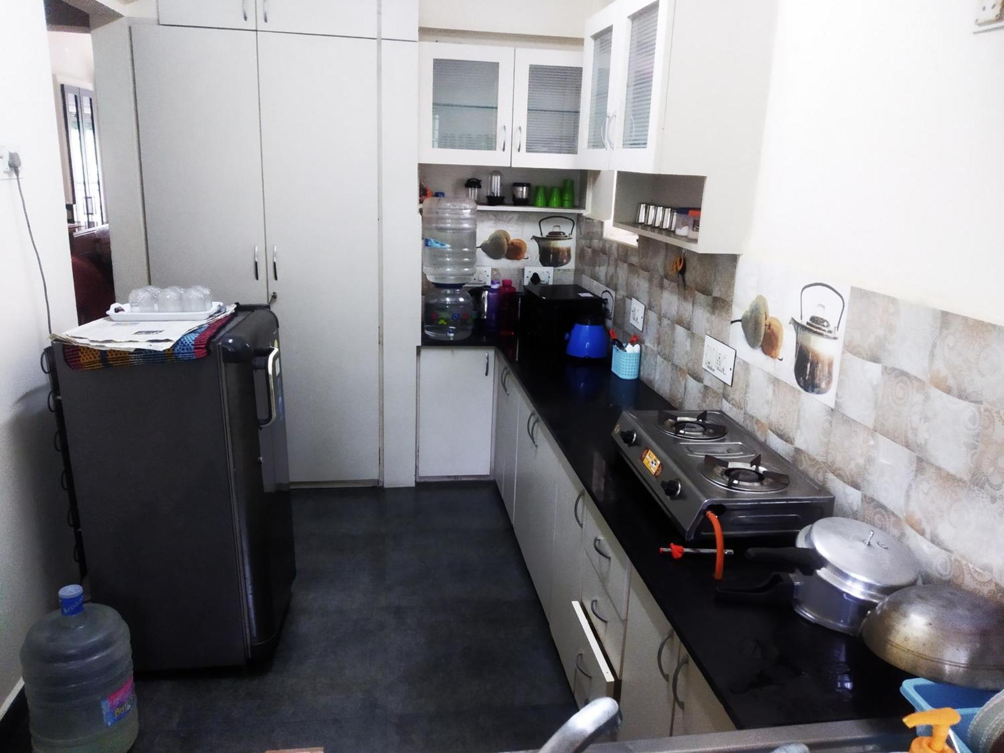 Royale Seaward Service Apartments Csennai Kültér fotó