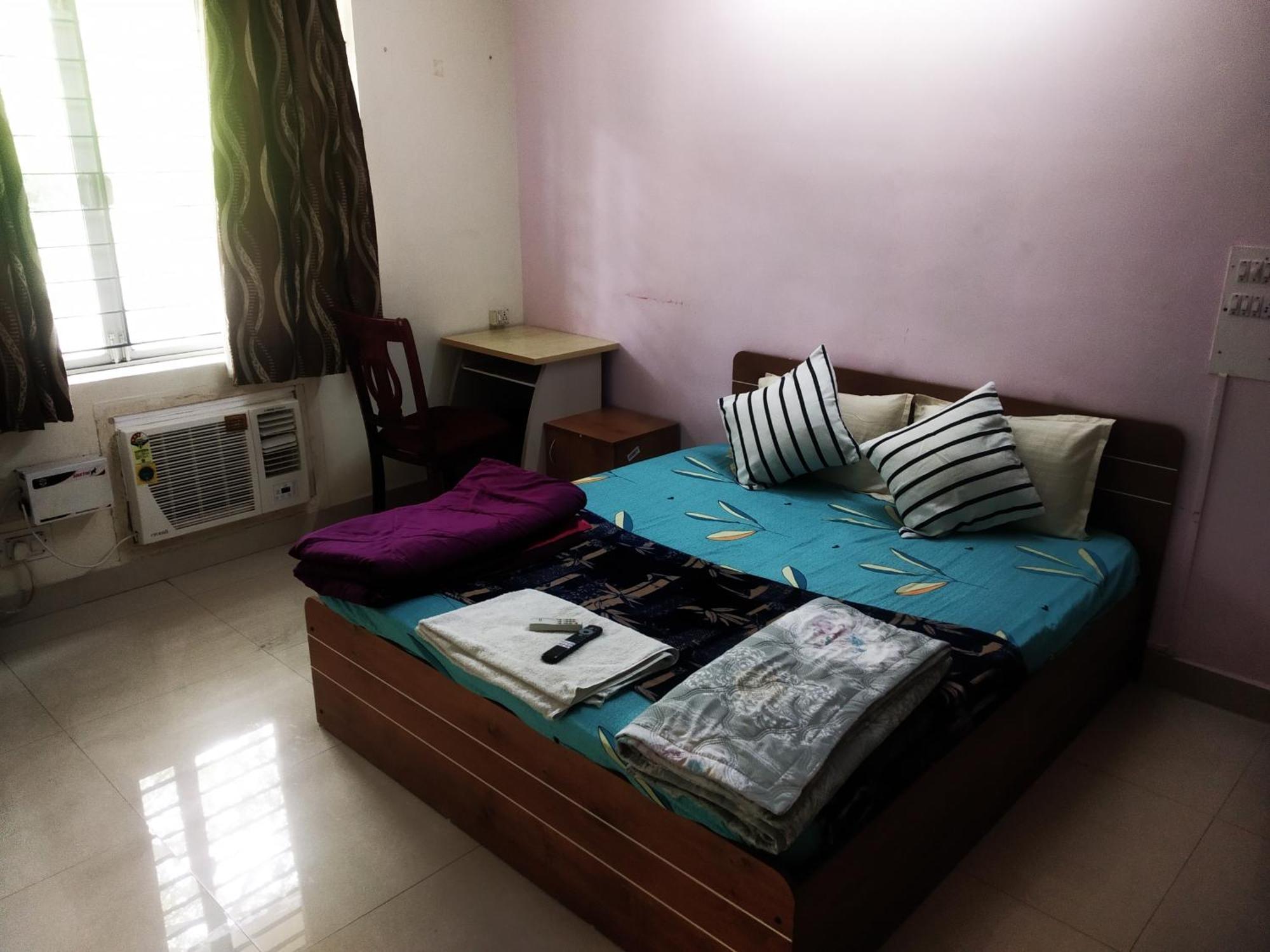 Royale Seaward Service Apartments Csennai Kültér fotó